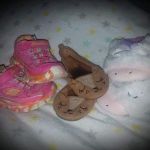 Girls Infant 6C 3 Pack Shoes Sneakers House Flats